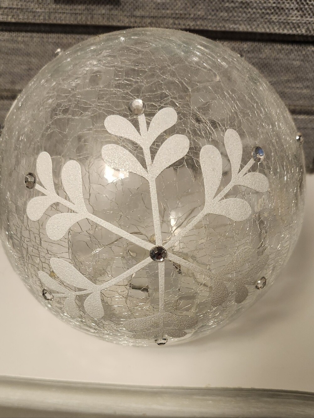 Glass Snowflake Decorative Sphere - White Battery Operated